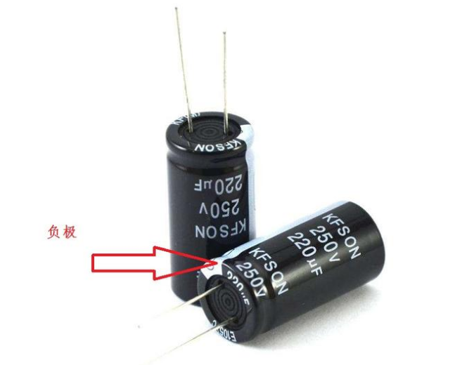 「NIPPON CHEMI-CON」電解電容極性接錯會爆炸，如何避免？